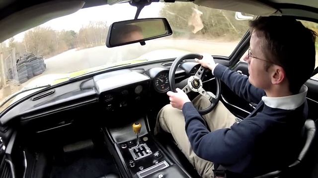 LAMBORGHINI MIURA смотреть онлайн