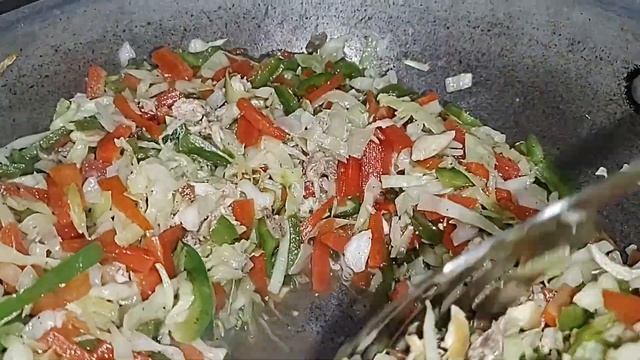 Crispy Chicken Spring Rolls - Easy and juicy Rolls at Home - Recipe by Afifa Khan -!! смотреть онлайн