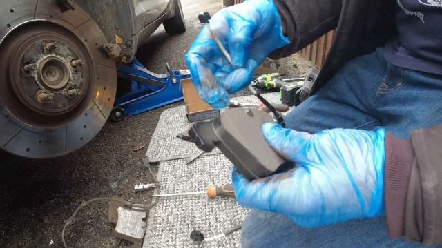 Jaguar XF 3.0D 2010 Front Brake Pad Replacement смотреть онлайн