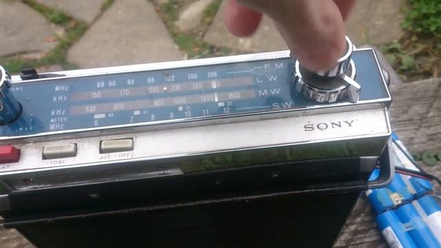 Radio Sony FM/AM Solid State 7F-74DL Receiver смотреть онлайн