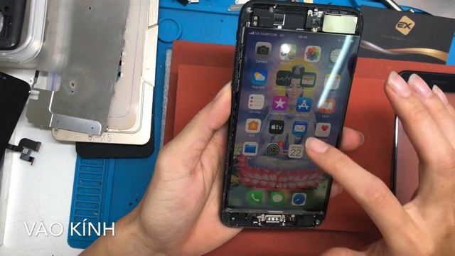 Thay mặt kính iPhone 7Plus tại ExCare смотреть онлайн