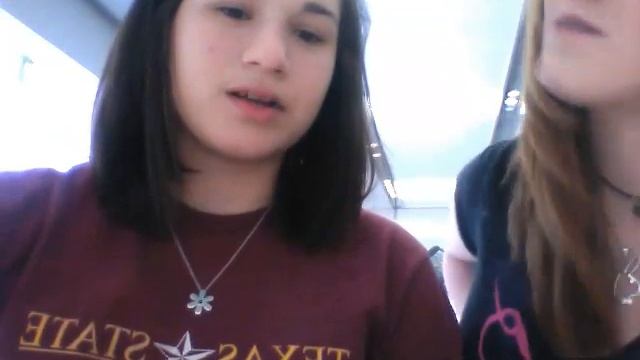 Apple Store Savannah & Brenna 1