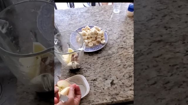 Banana With Apple Home Made Smoothie/ Healthy Without Ice смотреть онлайн
