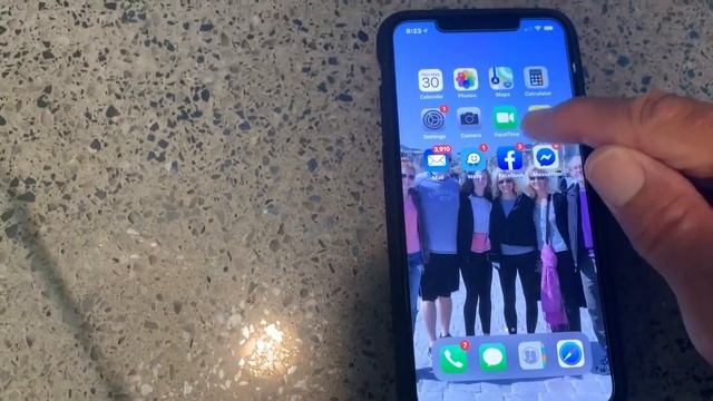 How to close apps in your iPhone XS Max смотреть онлайн