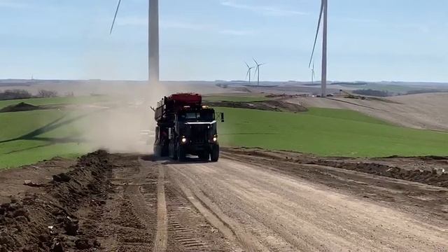 Oshkosh M1070 Plus Faymonville Highwaymax