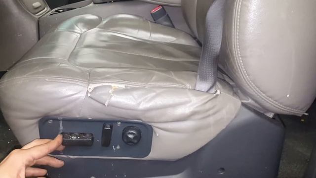 DJ1137 - 2002 Chevrolet K1500 Suburban - Driver Left Front Power Seat смотреть онлайн
