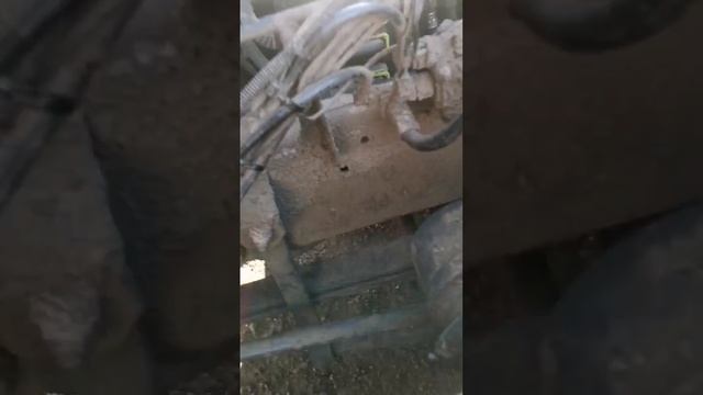 Daf 105 не крутит стартером, ошибок нет. Проблема была в разъёме реле стартера.