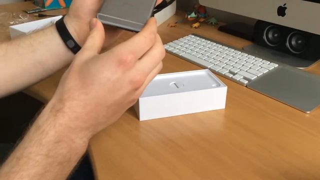 Apple IPhone 6 Unboxing   64GB Space Gray