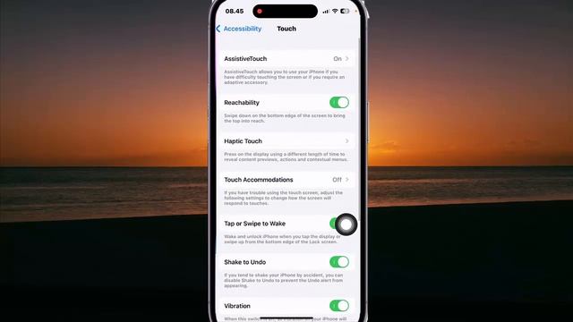 How to set Assistive Touch Double Tap Action as Lock Rotation in iPhone 14 Pro смотреть онлайн