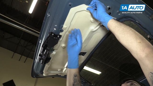 How to Replace Rear Wiper Motor 07-09 Chevy Equinox смотреть онлайн