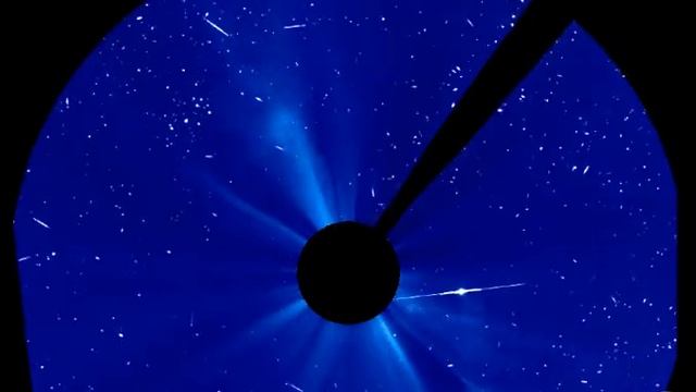 LASCO C3 Proton Field and Sun diving Comet смотреть онлайн
