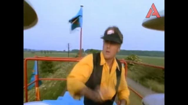 Queen - Breakthru (РУССКИЕ СУБИТИТРЫ) смотреть онлайн