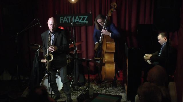 Walt Weiskopf European Quartet - Triangle Dance смотреть онлайн