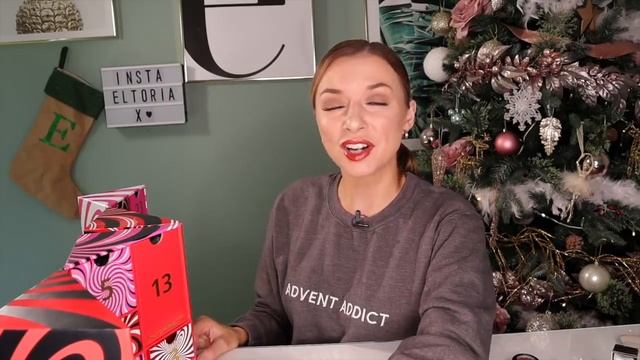 MAC MAKEUP ADVENT CALENDAR 2021 / *The ONE to get!!* смотреть онлайн