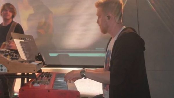 Настя Негода - Герой боевика @техникабезопасности