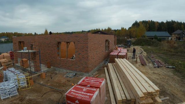 Timelapse строительства дома "Полесье 2" смотреть онлайн