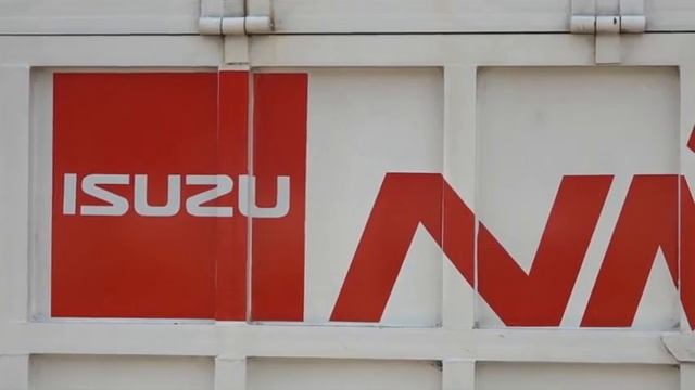 Isuzu Indonesia ELF NMR 71 beraksi di tanjakan Trawas Isuzu Malang Ryo Rizqo 081233399286 смотреть онлайн