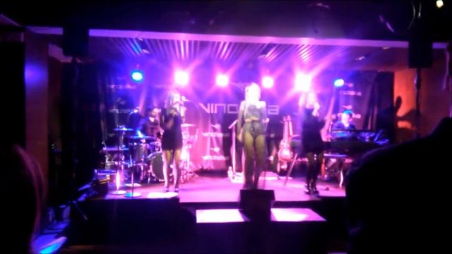 Lea Sirk - Back To Being Me/Satellite (Live At Rožmarin, Maribor, 23.11.2018) смотреть онлайн