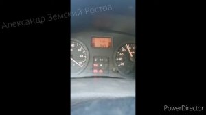 Сколько литров в баке Рено Логан 1 2008г. Без бортовика на приборке. Renault Logan. Приборка.