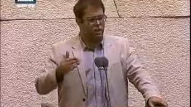 אורן חזן נואם במליאה על מצוקת הדיור (27.10.15) смотреть онлайн