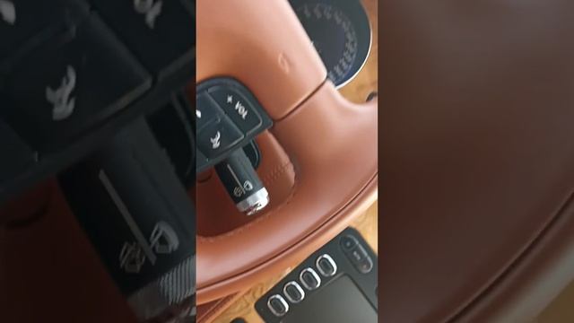 Бентли в Дубае смотреть онлайн