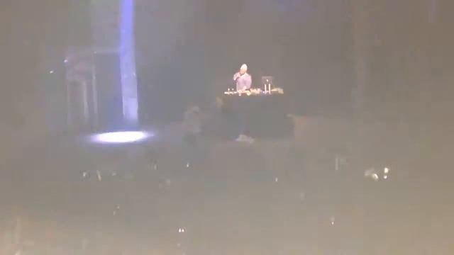 Mac Miller @ the Ogden Theater in Denver, Colorado. Watching Movies смотреть онлайн