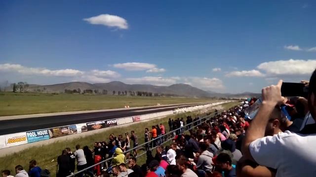Civic EG Damotsidis 10.763 @ 221 vs Ibiza Liaskos 11.3 смотреть онлайн