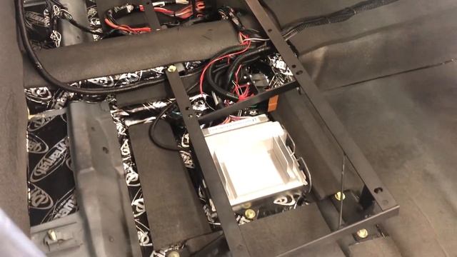 Build Process (Bare Metal C-10) - Hales Speed Shop смотреть онлайн