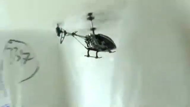 i-helicopter with iPhone iPad iPod iTouch Remote Control .mp4 смотреть онлайн