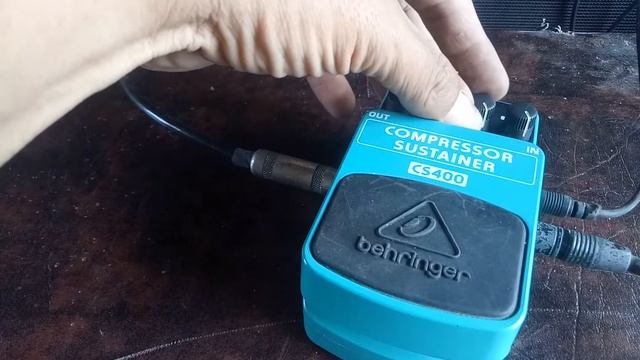 Cuma 200rbu Compressor Sustainer CS 400 Behringer