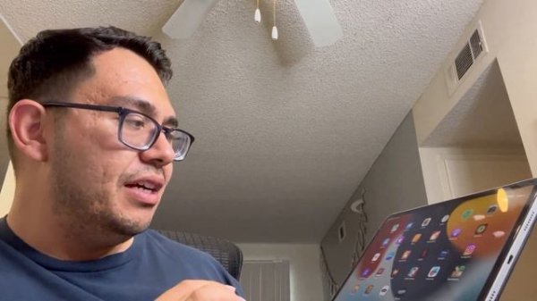 Apple Magic Keyboard: iPad Keyboard case for iPad Pro 11-inch Review