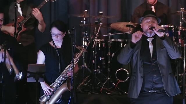 Blue-Note Mitch and The Burning Aces - Mac the Knife смотреть онлайн