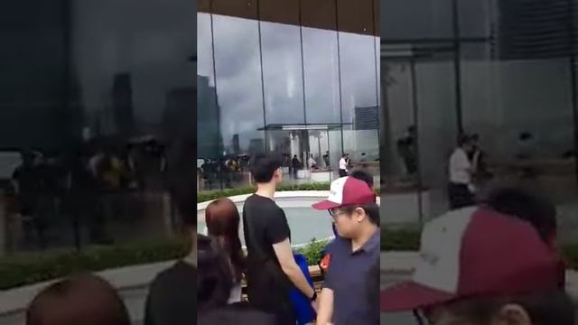 Apple Store Thailand Apple iconsiam смотреть онлайн
