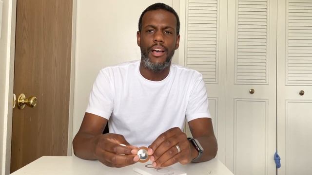 Thanks to Apple Airtag, keeping track is cool смотреть онлайн