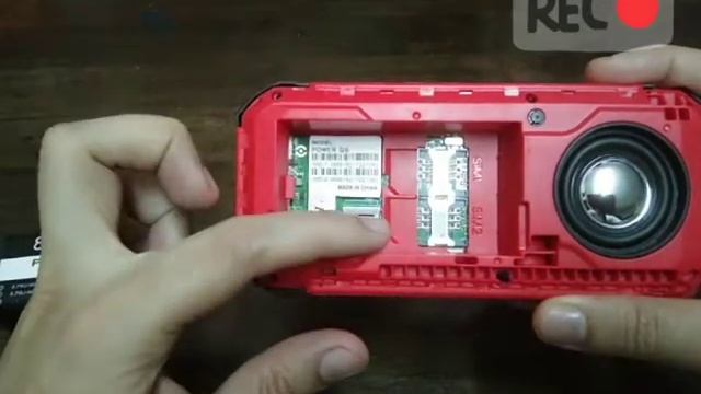 Mga Biyahe ni Boy Bakya - Land Rover Power Q6 (Eto pa ang isang cellphone na kailangan mo) смотреть онлайн
