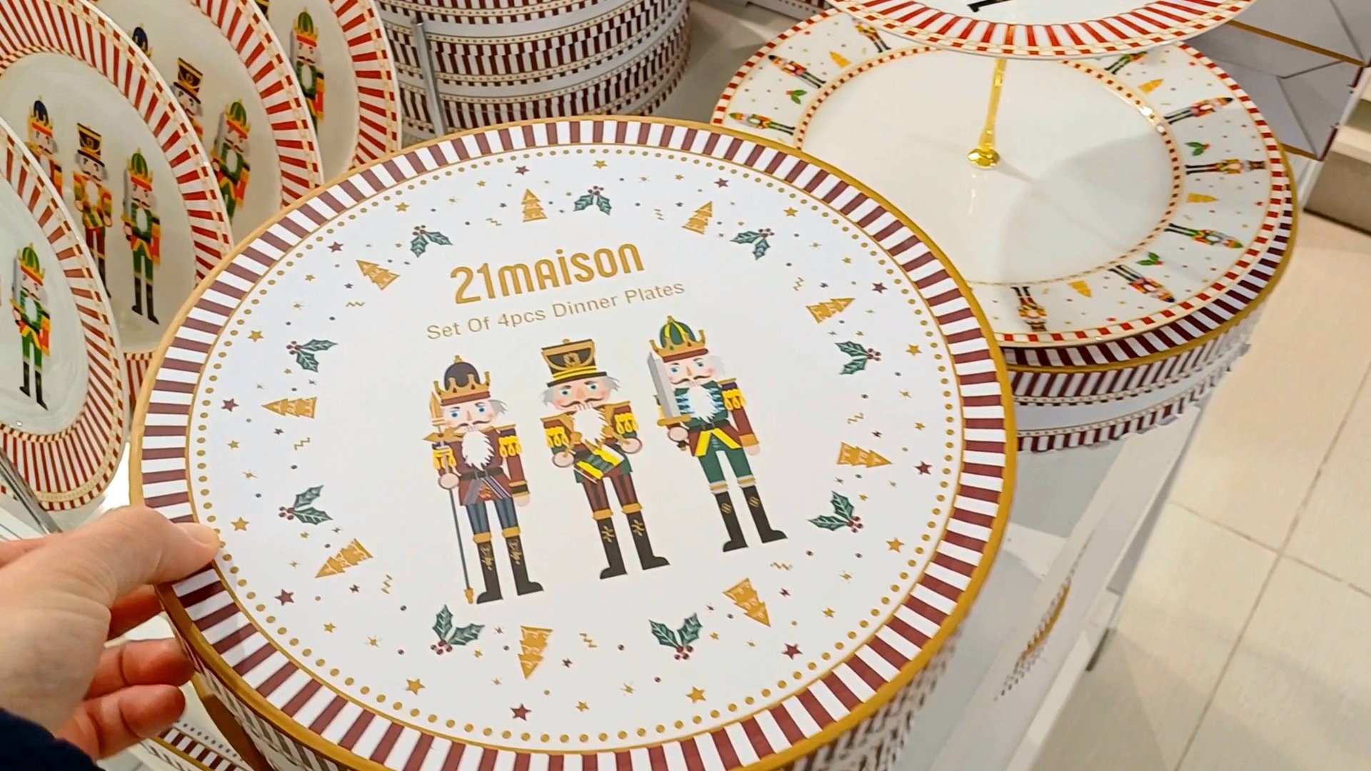 СТОКМАНН НОВОГОДНЯЯ КОЛЛЕКЦИЯ | САНКТ-ПЕТЕРБУРГ | НОВОГОДНИЙ СТОКМАНН В ПИТЕРЕ | РАСПРОДАЖА СТОКМАНН смотреть онлайн