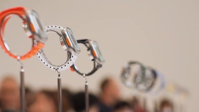 New Apple Watch Ultra: 5 Coolest Features Worth It смотреть онлайн