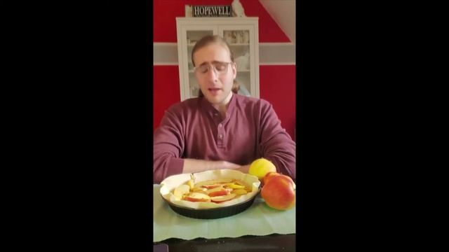 Thats as American as mom and apple pie (origins of apple pie) смотреть онлайн