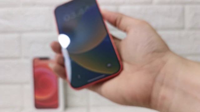 iPhone 12 64GB Red Ex-iBox LS смотреть онлайн