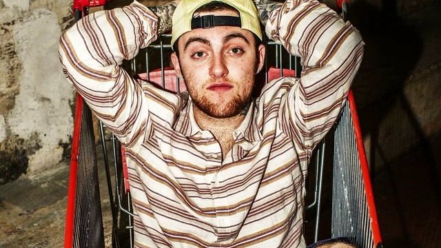 Mac Miller - Perfecto (featuring Action Bronson) смотреть онлайн