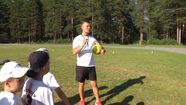 «Бомбардиры» на свежем воздухе смотреть онлайн