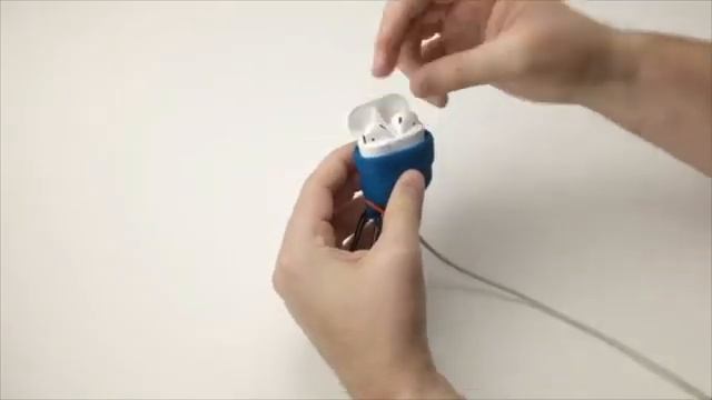Waterproof Airpods Case CATALYST смотреть онлайн