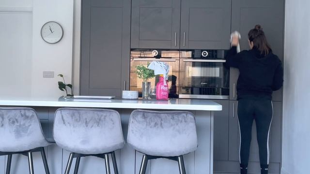 EXTREME SPRING CLEAN WTH ME | KITCHEN SPRING CLEAN WITH ME | 2021 смотреть онлайн