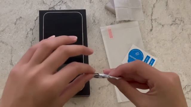 Iphone 13 Pro Max Unboxing Silver + 256GB Charlena Phan смотреть онлайн