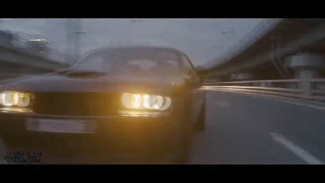 Dodge Challenger в Москве смотреть онлайн
