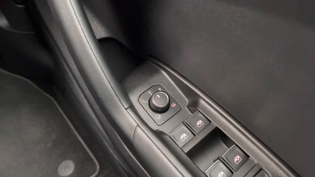 Approved used - Audi A1 Sportback S line 30 TFSI 116 PS 6-speed at Stafford Audi смотреть онлайн