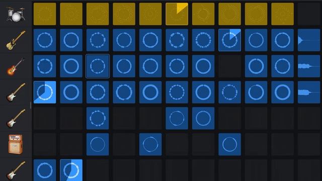 Playing around with the live loops in GarageBand смотреть онлайн