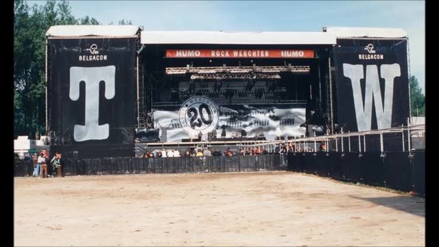 Radiohead Paranoid Android live @ Rock Werchter 1996 (Early Version) смотреть онлайн