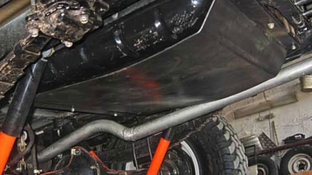 На УАЗе бы ахнули, когда увидели этот «Танк» на базе УАЗ-469: он оказался круче, чем Jeep Wrangler смотреть онлайн