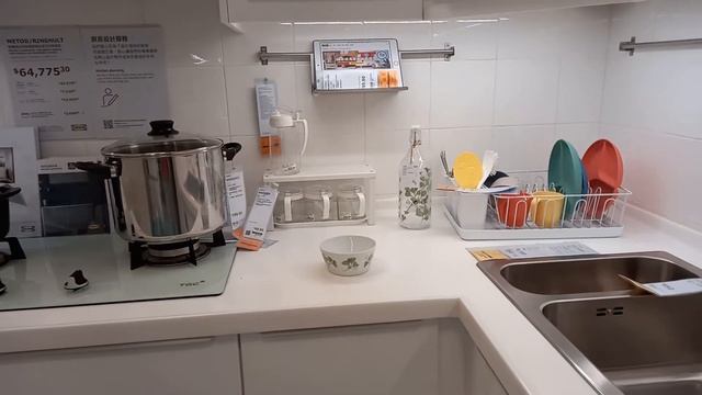 Let'z go window shopping/Furnitures and Kitchen products смотреть онлайн